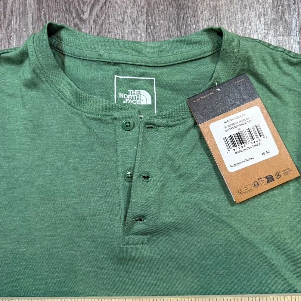 The North Face Mens M Terrain Henley T Shirt Green Heathered Short‎ Sleeve NEW